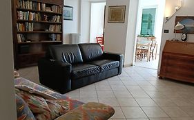 Nicoletta House